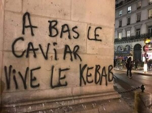 Graffiti in Frankreich: "Nieder mit dem Kaviar, es lebe der Döner"
